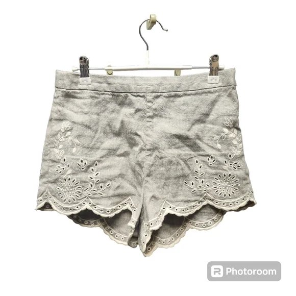 Free People Life’s Too Short Shorts Grey Sz. 6 Embroidered Eyelet Scalloped - Picture 2 of 6